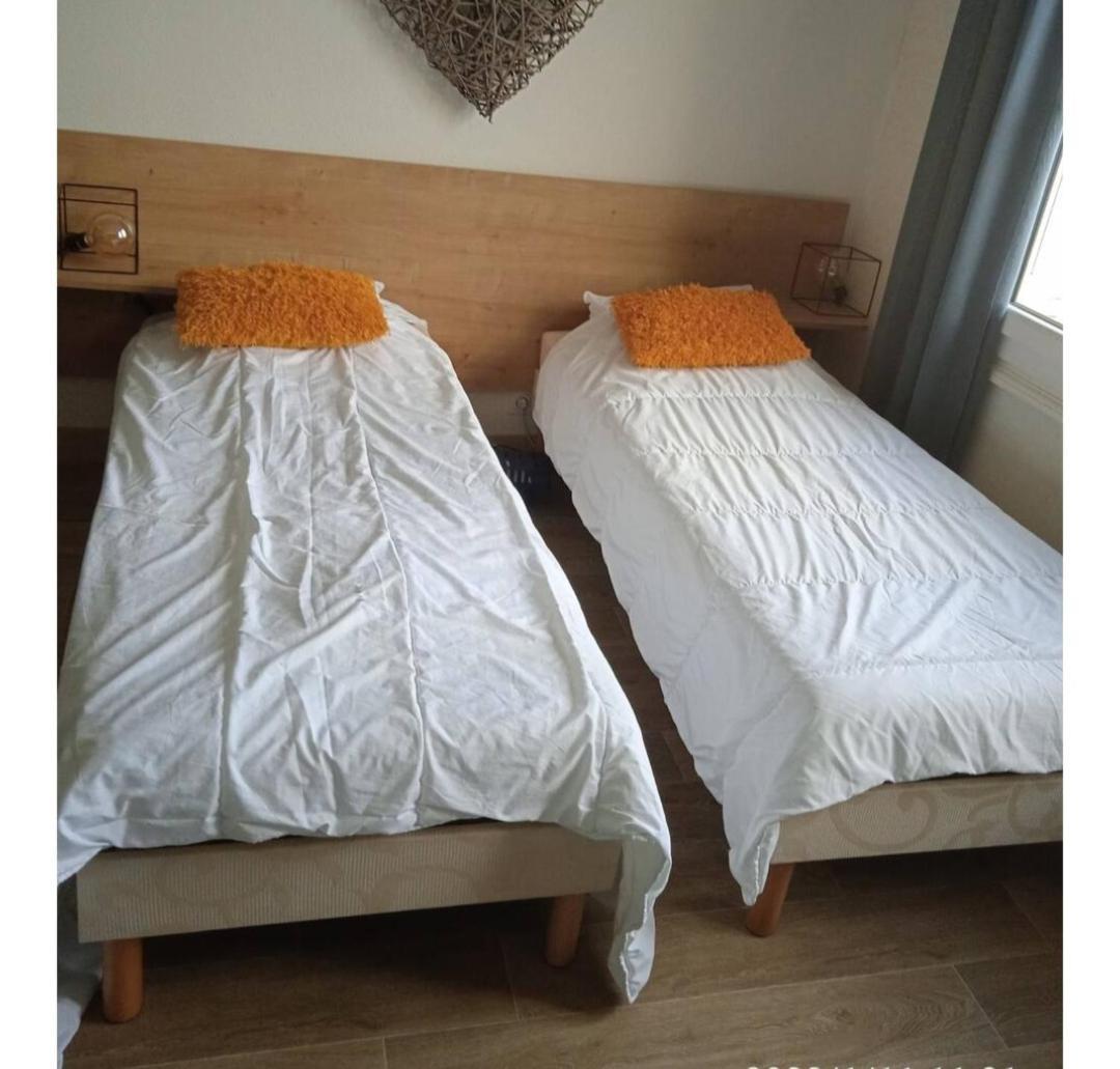 Studio 10, Tres Bien Place, Parking Wifi Gratuit Bagnoles de l'Orne Normandie Екстериор снимка